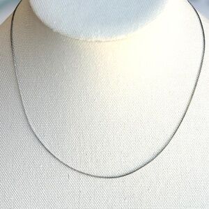 Vintage Sterling Silver Dainty 18" Box Chain Italy Marked 925 Sx Italy